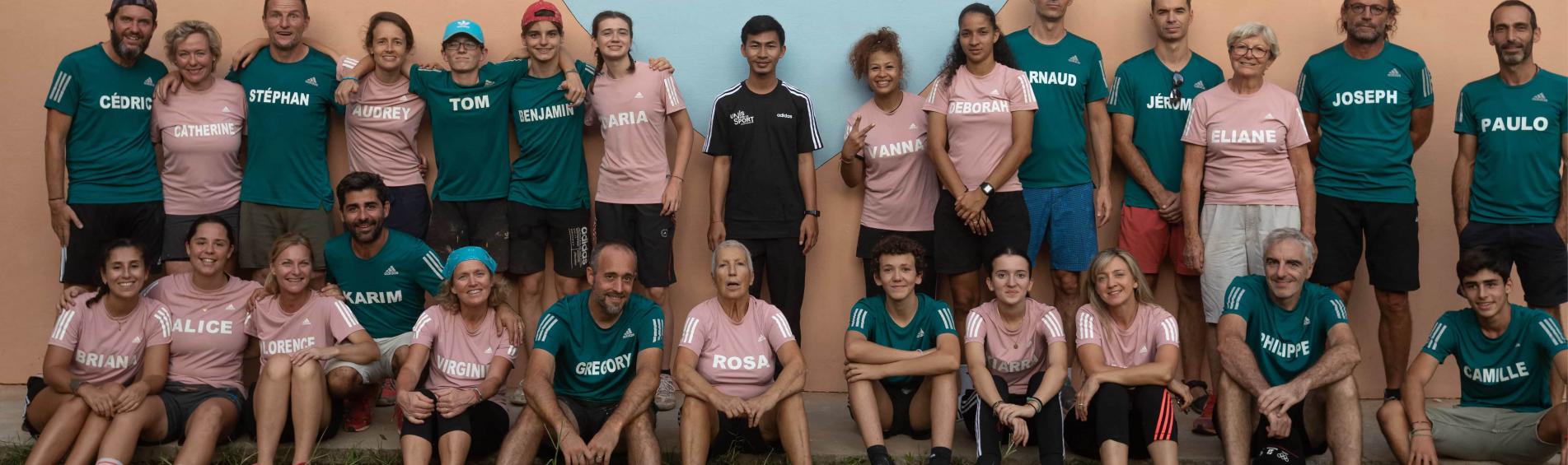 L'équipe de volontaire de la société adidas France au Cambodge